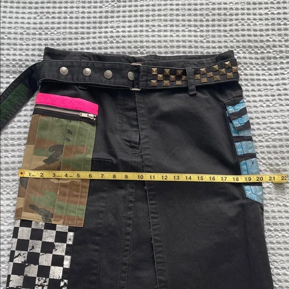 Marc Jacobs Resort 2017 Black Patchwork Cargo Midi Skirt with Belt - Picture 6 of 8